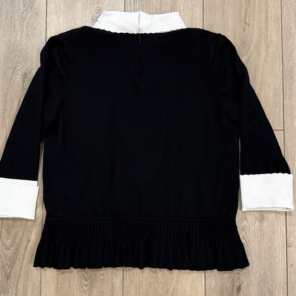 Tory Burch Black Peplum Ribbed Front Sweater w/ White Contrast Collar & Cuffs L - Picture 8 of 9